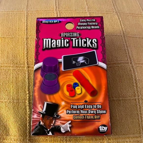 Magic trick, Mini kit #1 coin puzzle, money factory and perplexing beads - Picture 3 of 3
